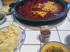 -卤校长老火锅毕节店(招商花园城店)