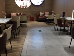 大堂-哈根达斯(国瑞店)