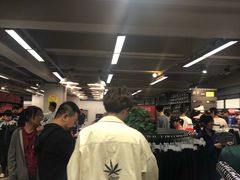 -法雅体育工厂店(皂君庙路店)