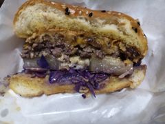 -TRIPS BURGER(大钟寺店)