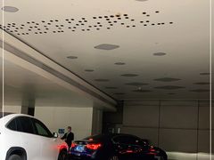 -万象城-停车场