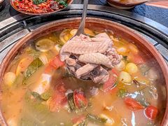 -阿山卓·野生菌火锅·纳西火塘烤肉