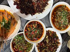 -江湖黑大兔(杨家坪店)