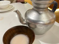 -黑青稞庄园·新式藏餐·牦牛肉汤锅(新都桥店)