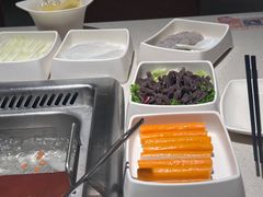 -海底捞火锅鲜切牛肉主题店(长寿路店)