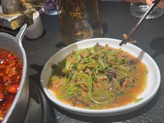 -万重锦·人文川菜馆(骡马市店)