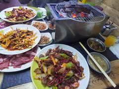 特色烤肉-木兰饭店(市府大路店)