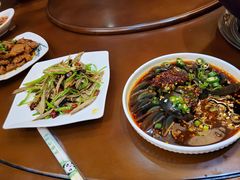 -都江堰石锅鱼