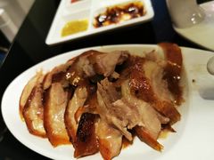 精品烤鸭-皇城根·烤鸭·鱼头·家常菜(欧亚大观乐活城店)
