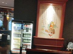 -八府香鸭·啫啫煲(华山路店)