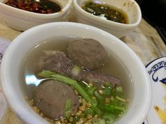 -粤潮牛肉火锅店(江南大道店)