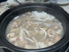 -四季缤纷椰子鸡(雨花亭凯德广场店)