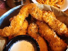 炸自制鸡柳-机器人火炉披萨