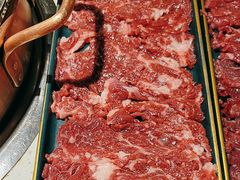 -牛村来人潮汕牛肉火锅(西单店)