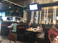 -胖哥俩肉蟹煲(石家庄长安万达店)