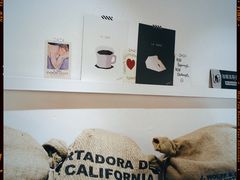 -red donkey coffee
