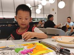 -必胜客(欧亚新生活店)