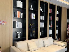 -雲宜贵宾舍酒店(深圳龙东地铁站店)