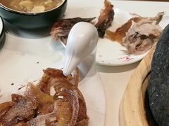 -梅利汴京烤鸭•开封豫菜地标店(东大街店)