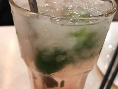 -香港新发烧腊茶餐厅(万象店)