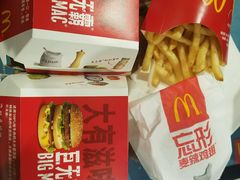 -麦当劳(世界城广场店)