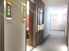 -鸽子侯·家宴·平价海鲜(绿地店)
