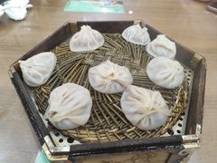 牛肉灌汤包-西安贾三灌汤包·回坊小吃·清真炒菜(北院门总店)