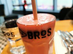 -Moka Bros 摩卡站(西单大悦城店)