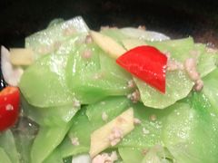 -顺风汤馆·广府粤菜(江宸天街店)