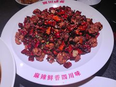 -茅庐川菜(威高广场店)