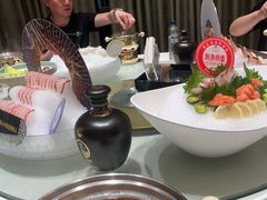 -海鲨湾海鲜会馆(百家湖1912店)