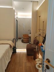 -苑苑vbeauty科技美容SPA