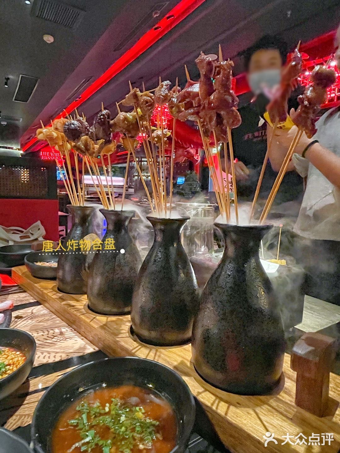 国潮风装修真的太好看啦！｜唐人火锅