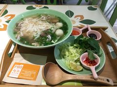 -越弥越南传统美食馆