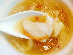 金汤花胶煨海参-五月罗马海鲜自助餐厅(月星环球港店)