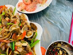 -覃记海鲜美食餐厅