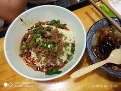 -车沾巷·重庆老味豌杂面