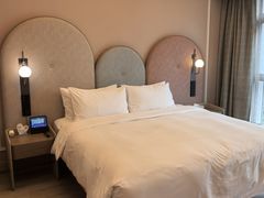 -广州天河体育中心美居酒店