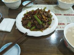 -萨宁音登锡伯风味餐厅(一楼店)