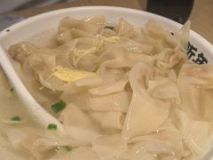 传统小馄饨-朱新年·苏式汤团·面点(北寺塔店)