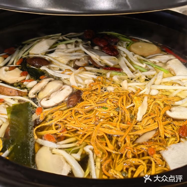 玉林贼好吃的清汤牛肉火锅