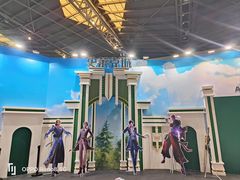 -东浩兰生上海世博展览馆