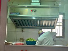 -老周炒拨拉(甘州总店)