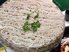 -扎起市井老火锅(乐山总店)