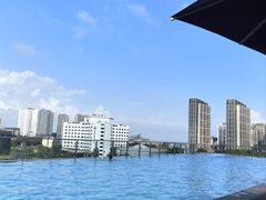 -珠海度假村游泳池