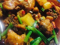 -阿鹏故事云南野生菌火锅(人民路店)