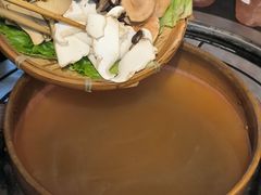 -阿山卓·野生菌火锅·纳西火塘烤肉