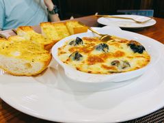 法式奶酪焗蜗牛-LUCCA卢卡西班牙海鲜饭(远洋广场店)