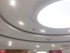 -雅悦齿科(顾村公园店)