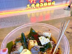 -八一好吃街·高品美食广场